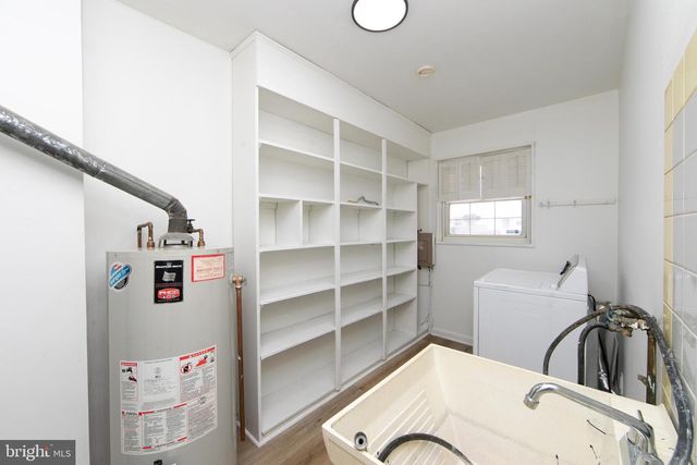 404 HUDSON ST, Gloucester City, NJ 08030