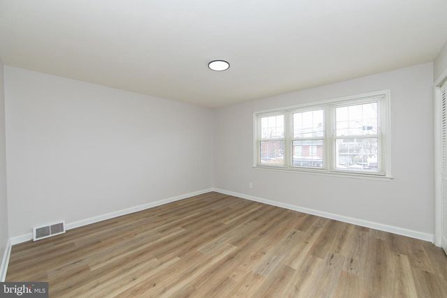 404 HUDSON ST, Gloucester City, NJ 08030