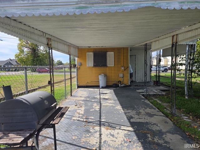 416 S Garvin Street, Evansville, IN 47713