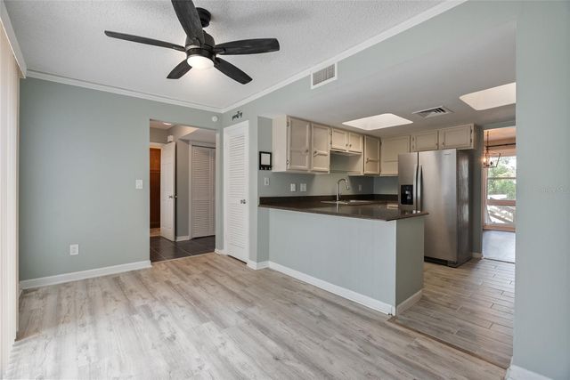 1923 LAKE ALDEN DRIVE A, Apopka, FL 32712