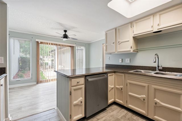 1923 LAKE ALDEN DRIVE A, Apopka, FL 32712