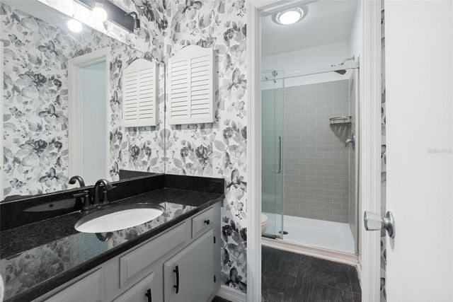1923 LAKE ALDEN DRIVE A, Apopka, FL 32712