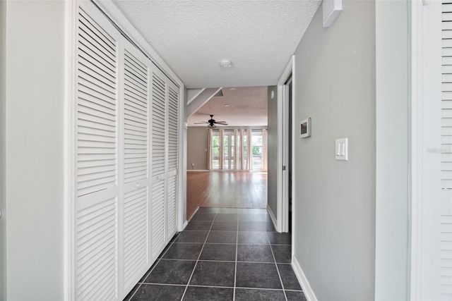 1923 LAKE ALDEN DRIVE A, Apopka, FL 32712