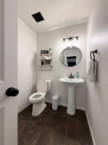 11903 Ezekiel Drive, Tomball, TX 77375