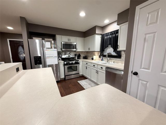 11903 Ezekiel Drive, Tomball, TX 77375