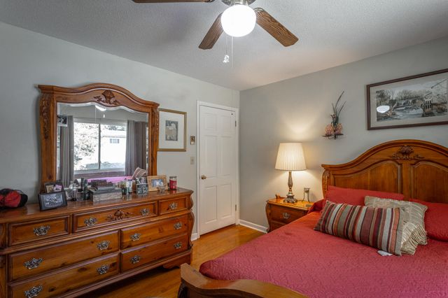 2316 Meadowbrook Trail, Chattanooga, TN 37421
