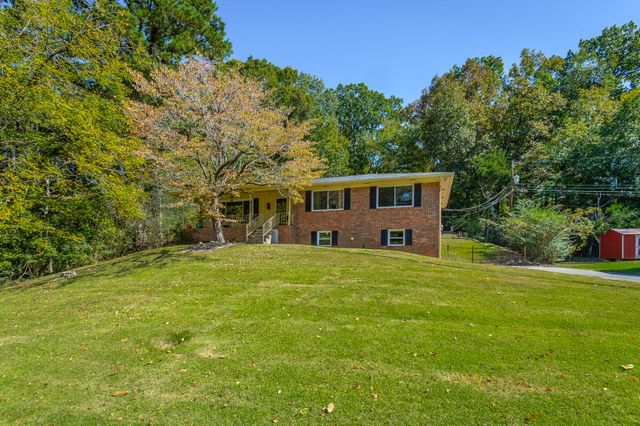 2316 Meadowbrook Trail, Chattanooga, TN 37421