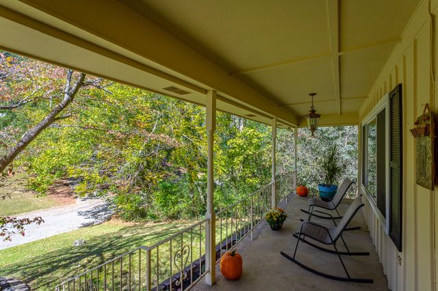 2316 Meadowbrook Trail, Chattanooga, TN 37421
