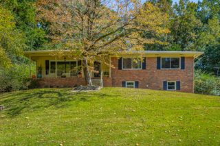 2316 Meadowbrook Trail, Chattanooga, TN 37421