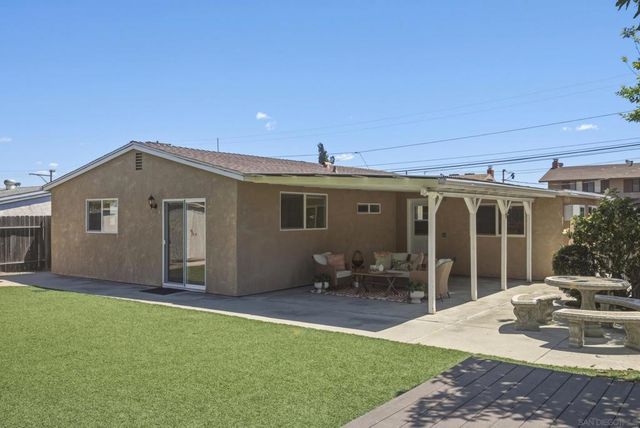 8470 Tommy Dr, San Diego, CA 92119