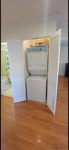 64-73 Austin Street 4C, Rego Park, NY 11374