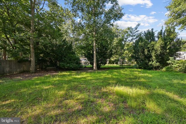 424 CALIFORNIA TRL, Browns Mills, NJ 08015