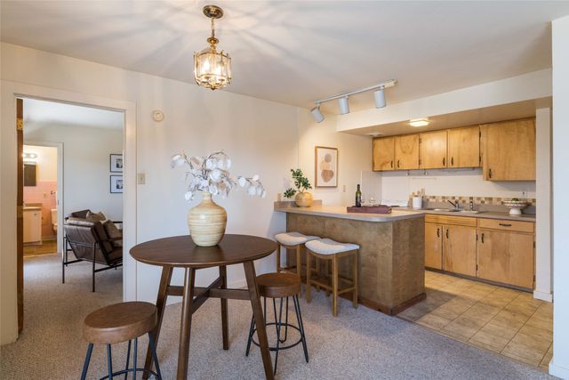 112 Camino Matias A&B, Santa Fe, NM 87501