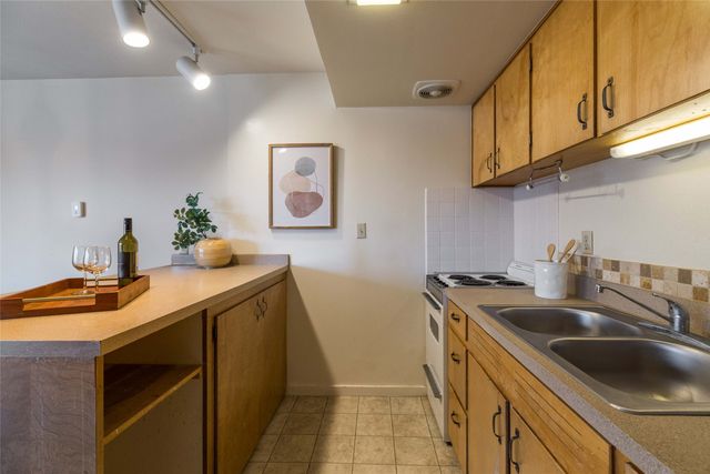 112 Camino Matias A&B, Santa Fe, NM 87501