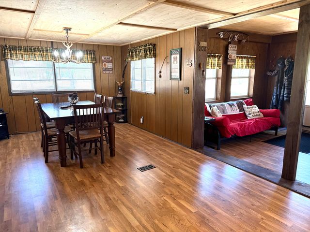 11881 S Winesap Road, Lake Twp, MI 49304