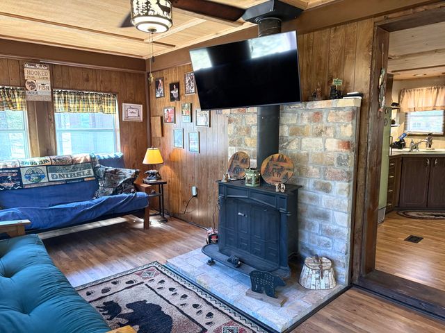 11881 S Winesap Road, Lake Twp, MI 49304