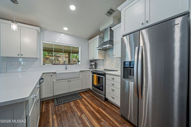 5680 N Placita Favorita, Tucson, AZ 85750