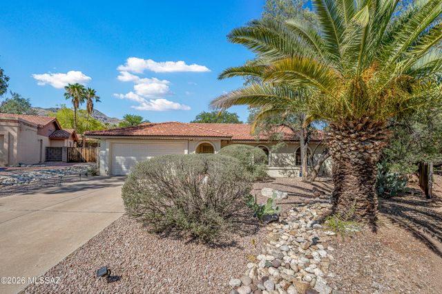 5680 N Placita Favorita, Tucson, AZ 85750