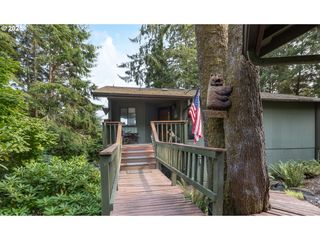 2011 Ne DEVILS RIDGE Rd, Lincoln City, OR 97367