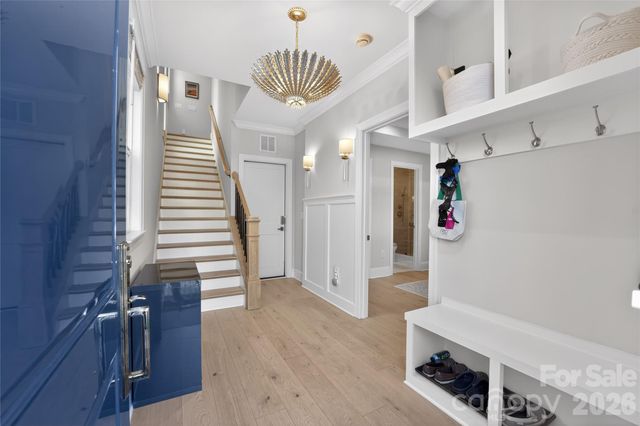 3111 Pinehurst Place, Charlotte, NC 28209