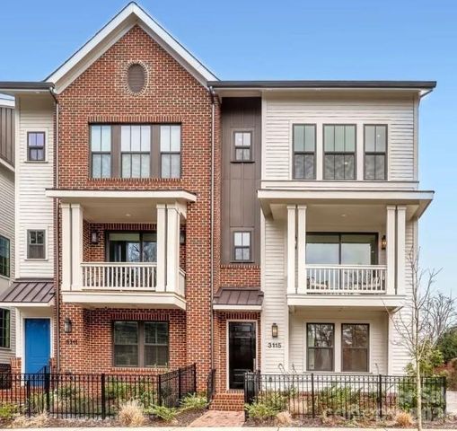 3111 Pinehurst Place, Charlotte, NC 28209