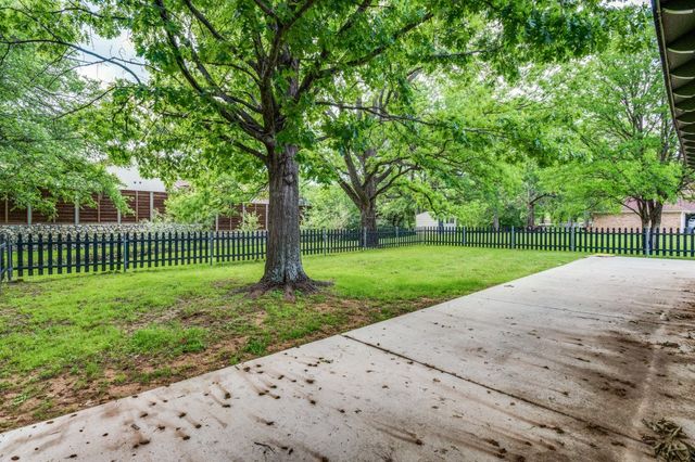 4704 Bransford Road, Colleyville, TX 76034