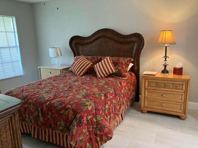 214 Down East Lane, Lake Worth, FL 33467