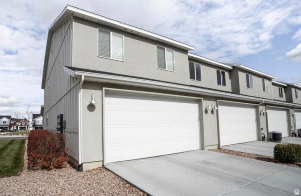 Image 18 of property listing at 67 E LEGACY PKWY, Saratoga Springs, UT 84045
