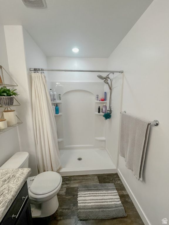 Image 9 of property listing at 67 E LEGACY PKWY, Saratoga Springs, UT 84045