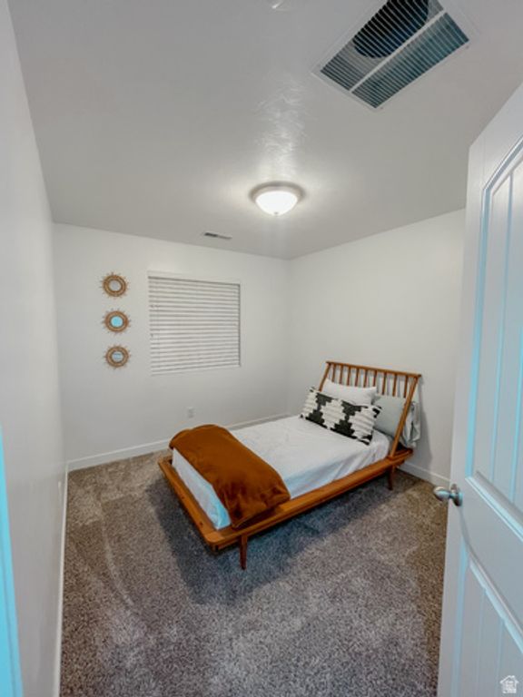 Image 10 of property listing at 67 E LEGACY PKWY, Saratoga Springs, UT 84045