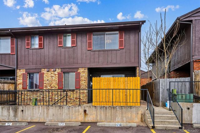 3855 S Monaco Street 176, Denver, CO 80237