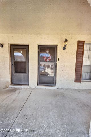 7346 EL BARCO Road 4, Jacksonville, FL 32216