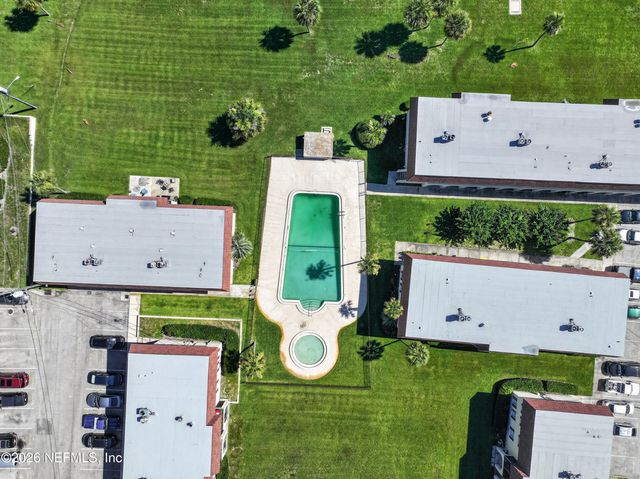 7346 EL BARCO Road 4, Jacksonville, FL 32216