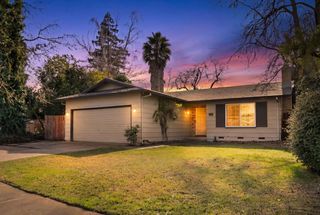 1056 Port Chelsea Cir, Lodi, CA 95240