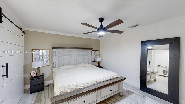 13821 SW 14th St, Miami, FL 33184