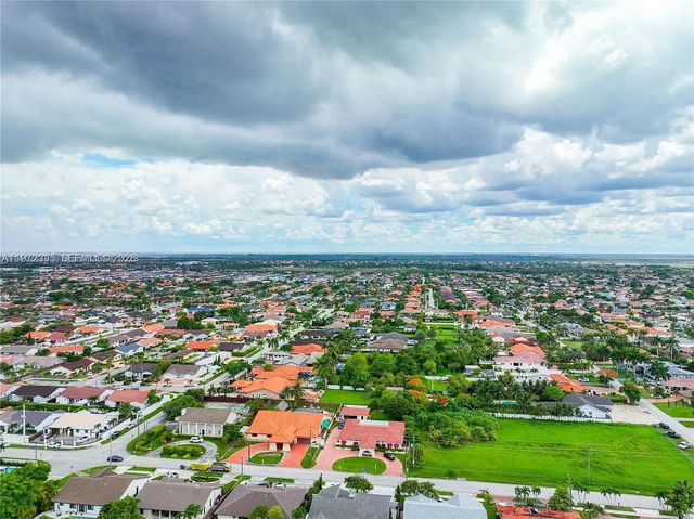 13821 SW 14th St, Miami, FL 33184