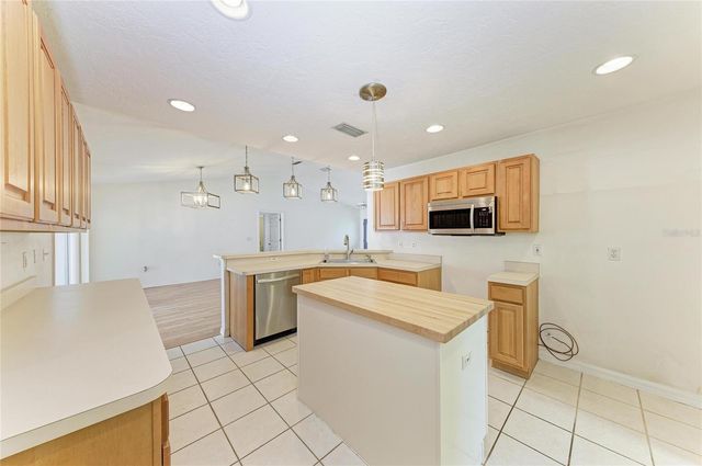 515 75TH STREET NW, Bradenton, FL 34209