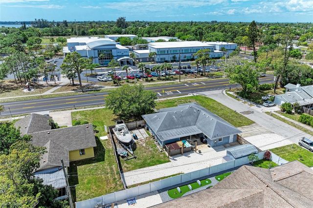 515 75TH STREET NW, Bradenton, FL 34209