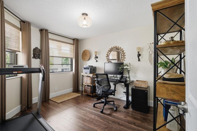 7232 Fairfax Drive 205, Tamarac, FL 33321