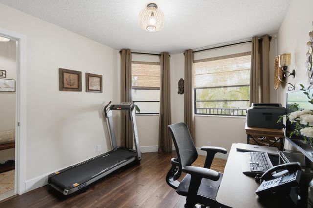 7232 Fairfax Drive 205, Tamarac, FL 33321