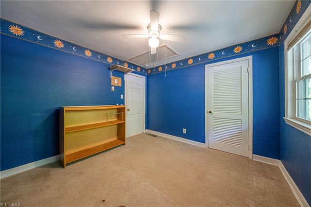 5218 Bear Creek Road, Winston-salem, NC 27106