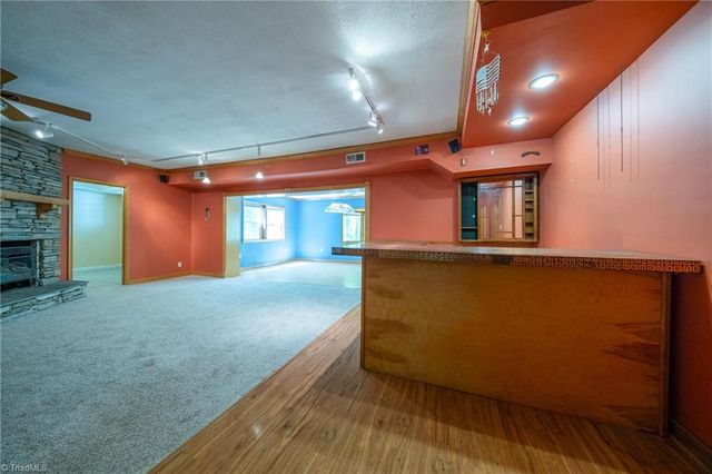 5218 Bear Creek Road, Winston-salem, NC 27106