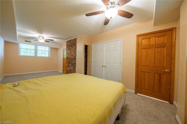 5218 Bear Creek Road, Winston-salem, NC 27106