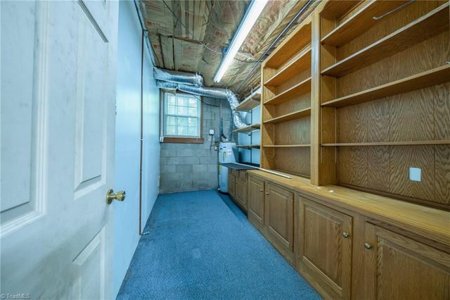 5218 Bear Creek Road, Winston-salem, NC 27106