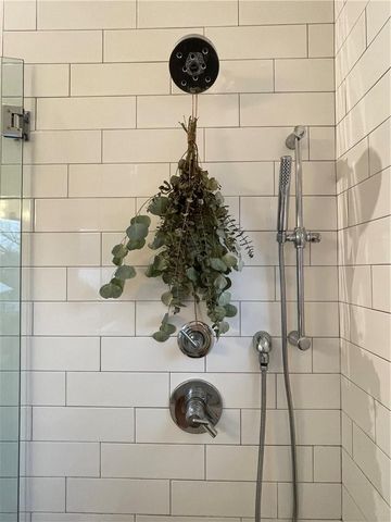 1806 Haskell 2, Austin, TX 78702