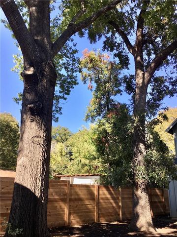 1806 Haskell 2, Austin, TX 78702