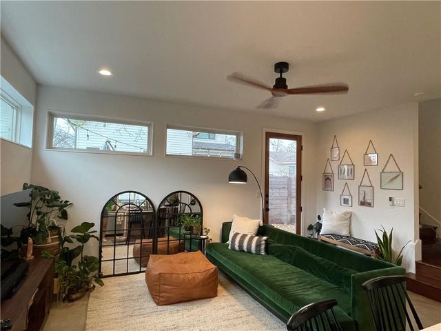 1806 Haskell 2, Austin, TX 78702