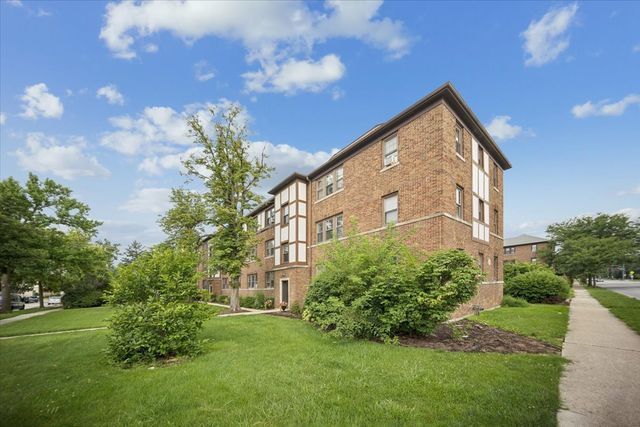 2 S Lincoln Avenue 2A, Park Ridge, IL 60068