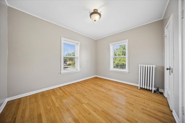 2 S Lincoln Avenue 2A, Park Ridge, IL 60068