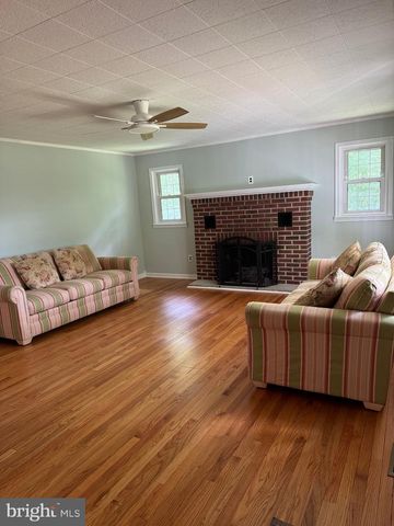 159 MILL RD, Swedesboro, NJ 08085